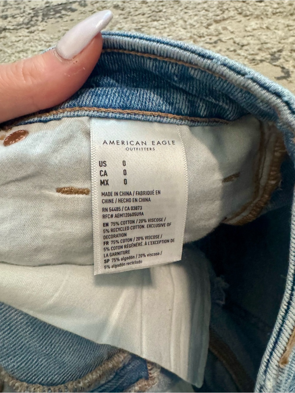 AE Shorts - Picture 3 of 3